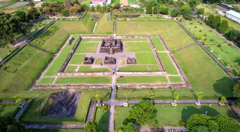 Candi Sambisari jogja