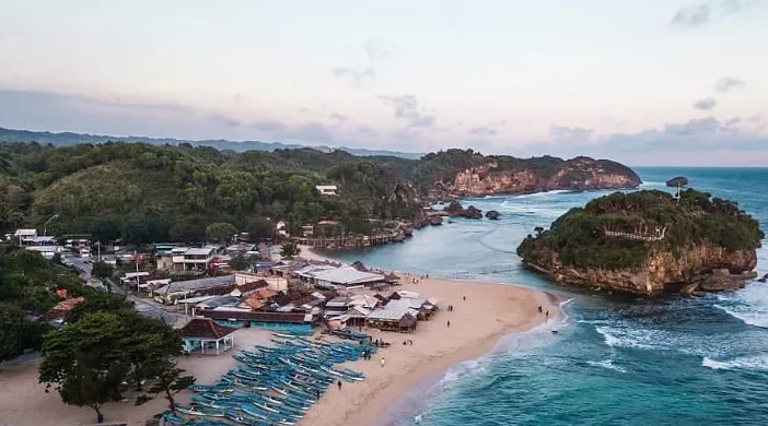 pantai drini jogja