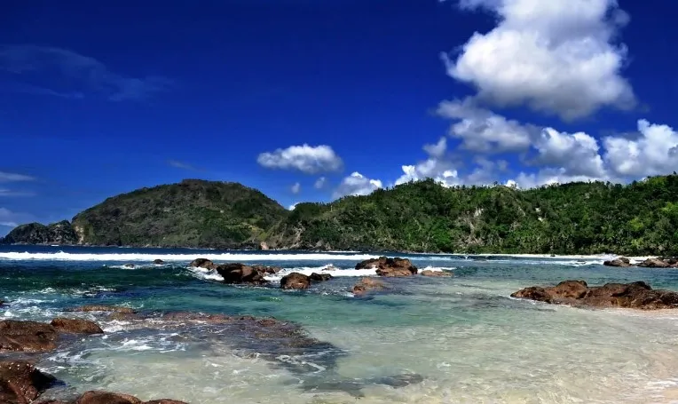 pantai wediombo jogja