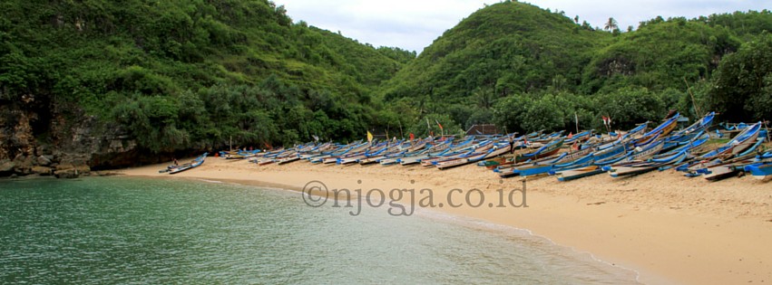 Pantai Ngrenehan, Saptosari, Gunung Kidul, Yogyakarta