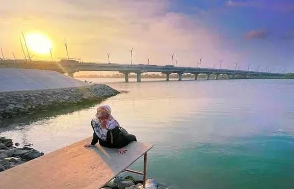 Laguna Pantai Depok