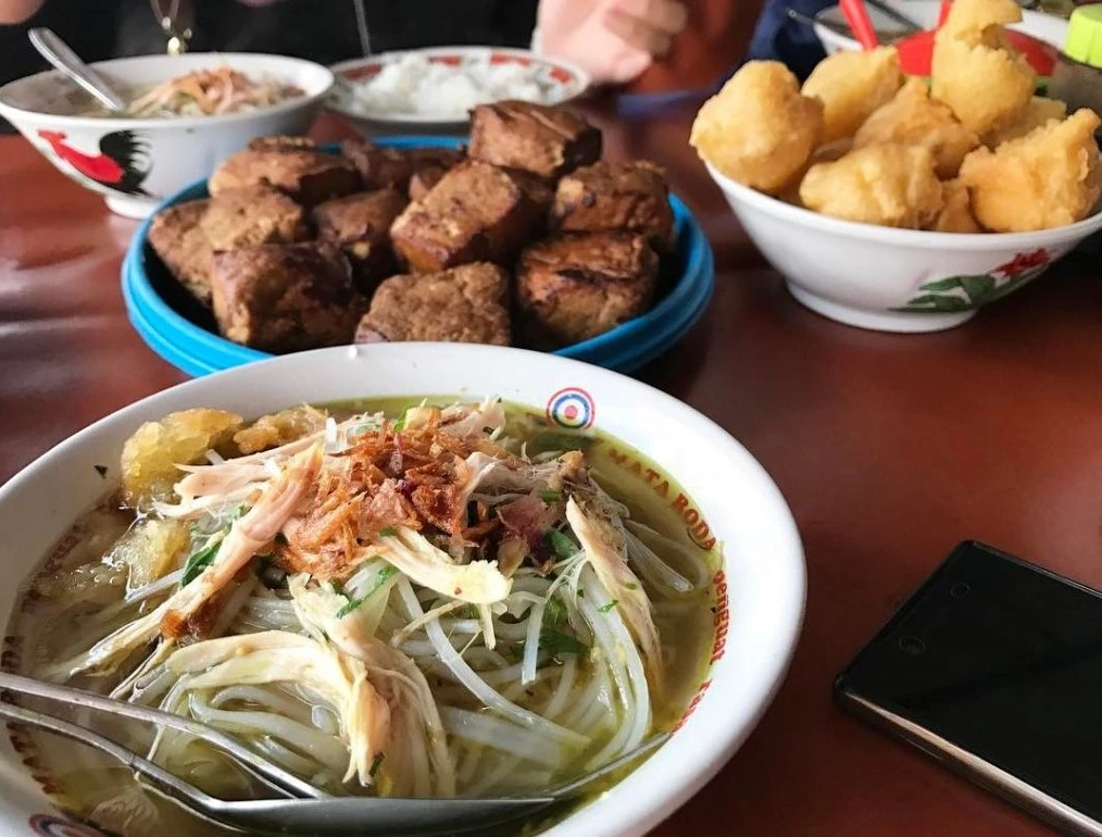 Soto Ayam Pak Gareng