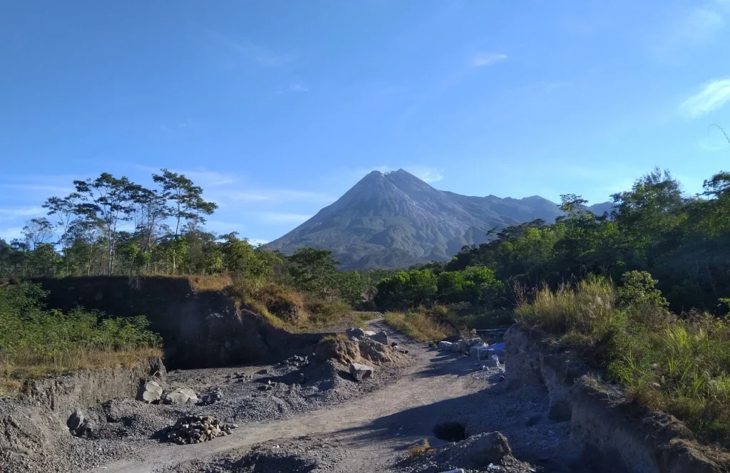 paket wisata jogja merapi lava tour arkadewi tours and transport